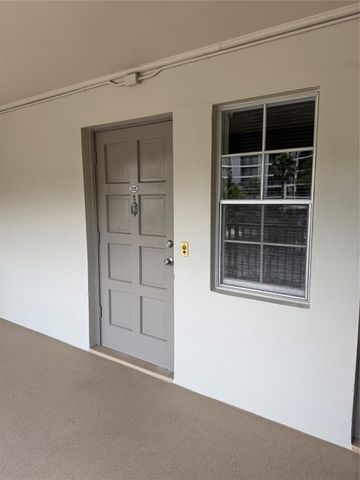 3000 S Course Dr 205, Pompano Beach, FL 33069