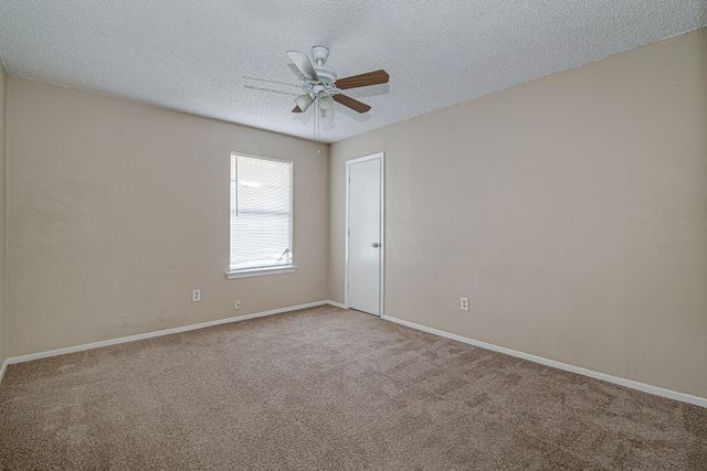 101 Cedar Crest Street 101, Joshua, TX 76058