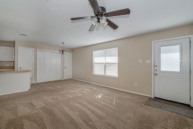 101 Cedar Crest Street 101, Joshua, TX 76058