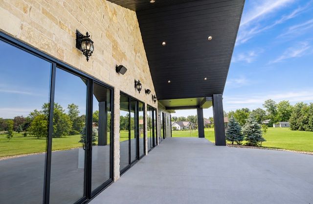1680 Timberlake Run, Cedar Rapids, IA 52403
