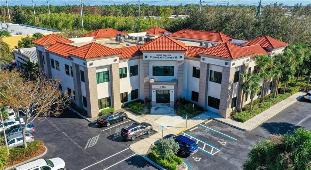 1016 Collier Center WAY, NAPLES, FL 34110 — exterior