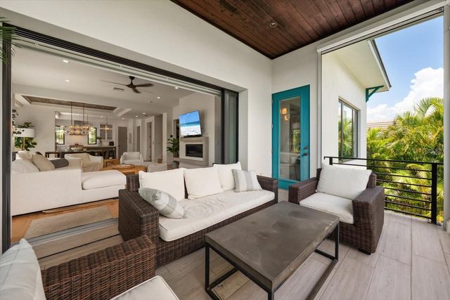 6840 LONGBOAT DRIVE S, Longboat Key, FL 34228