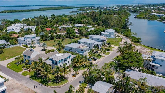 6840 LONGBOAT DRIVE S, Longboat Key, FL 34228