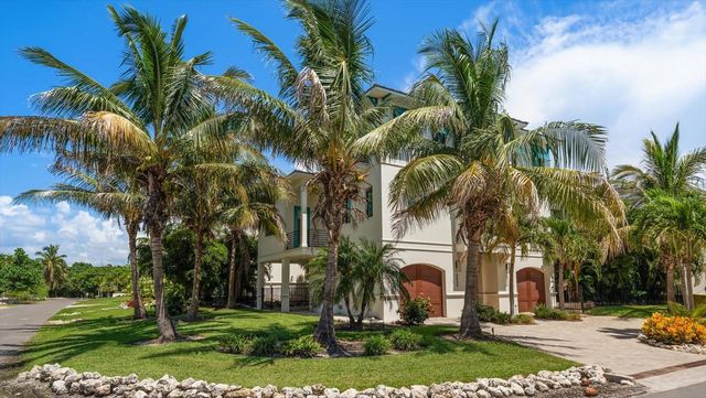 6840 LONGBOAT DRIVE S, Longboat Key, FL 34228