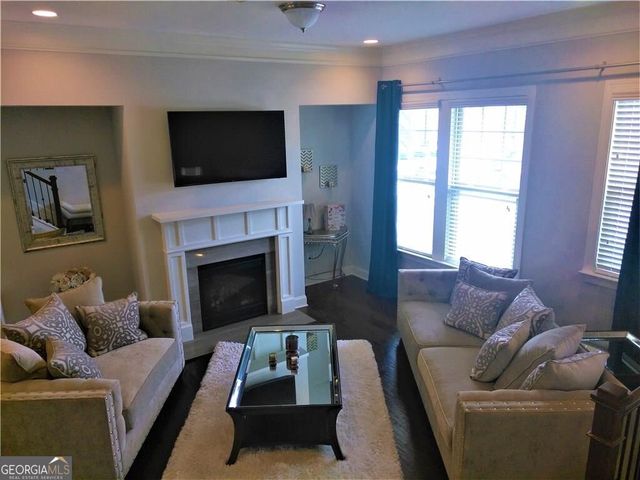 4475 Donahue Avenue, Sugar Hill, GA 30518