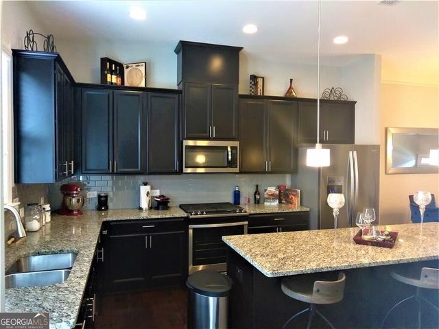 4475 Donahue Avenue, Sugar Hill, GA 30518