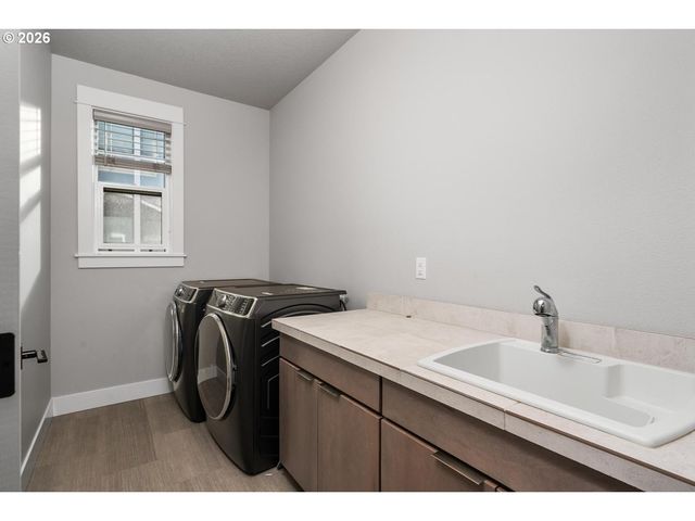 4010 Nw 62ND Cir, Camas, WA 98607