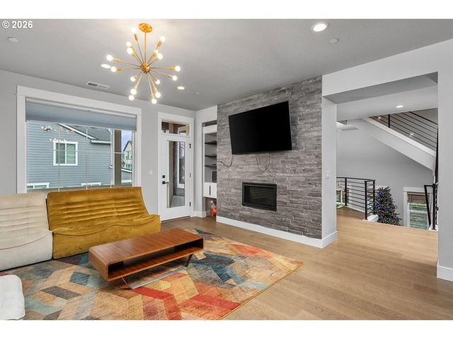 4010 Nw 62ND Cir, Camas, WA 98607