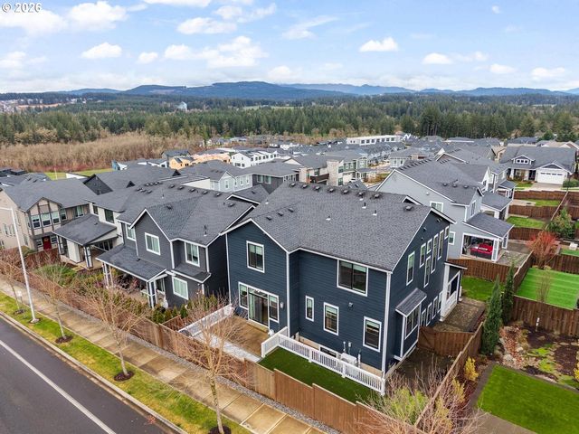 4010 Nw 62ND Cir, Camas, WA 98607