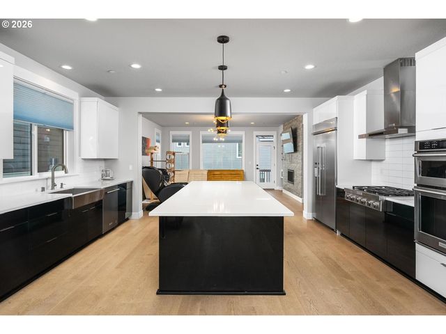 4010 Nw 62ND Cir, Camas, WA 98607