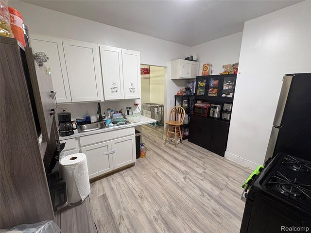 8052-8056 Whittaker Street, Detroit, MI 48209