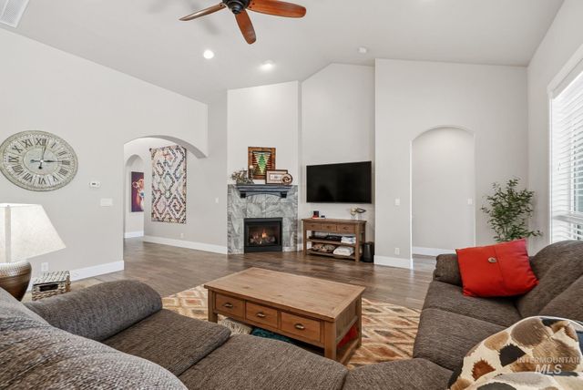 18859 N Summer Place, Boise, ID 83714