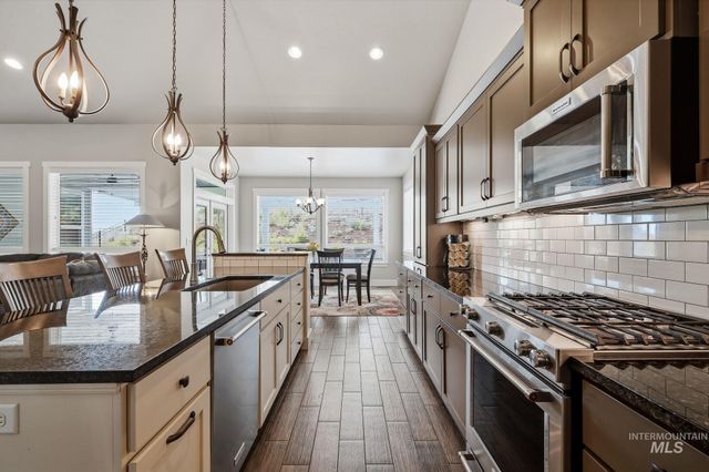 18859 N Summer Place, Boise, ID 83714