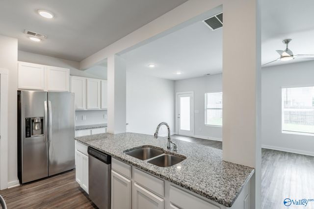 6030 Barringer Court, Huntsville, AL 35806