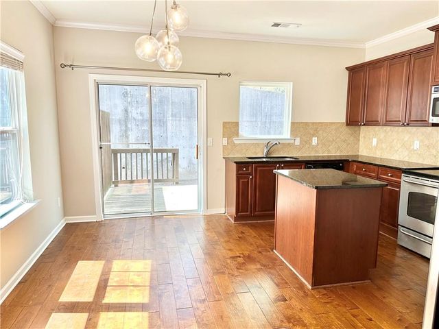 1492 Liberty Parkway NW 2201, Atlanta, GA 30318