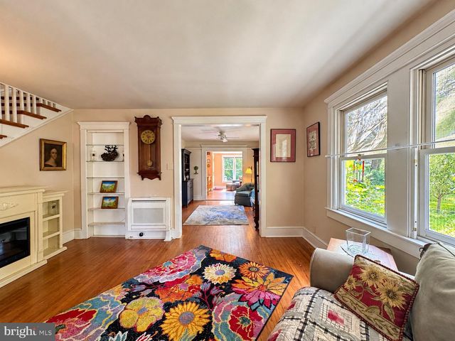 29 GARRETT AVE, Bryn Mawr, PA 19010