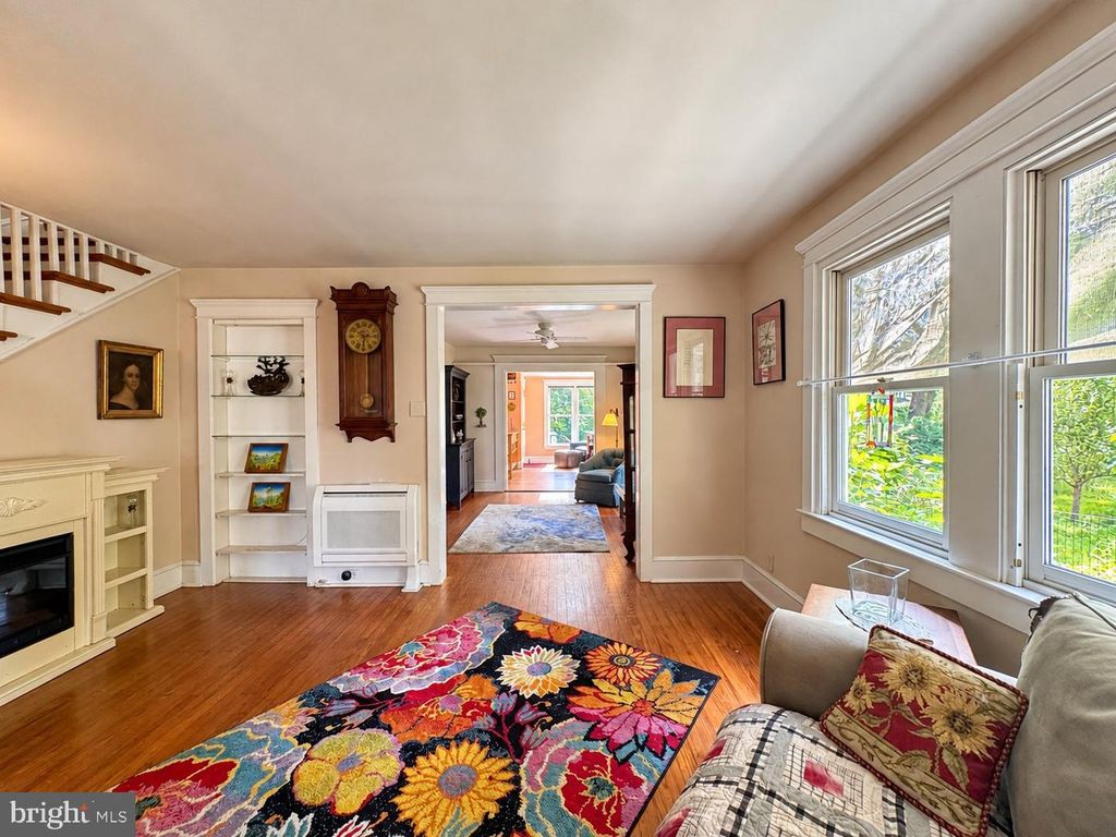 29 GARRETT AVE, Bryn Mawr, PA 19010 — photo 3