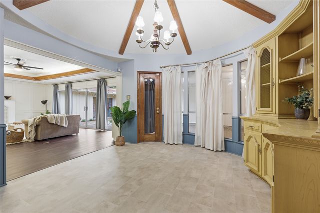 823 Ridgecrest Circle, Denton, TX 76205