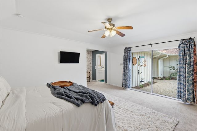 823 Ridgecrest Circle, Denton, TX 76205