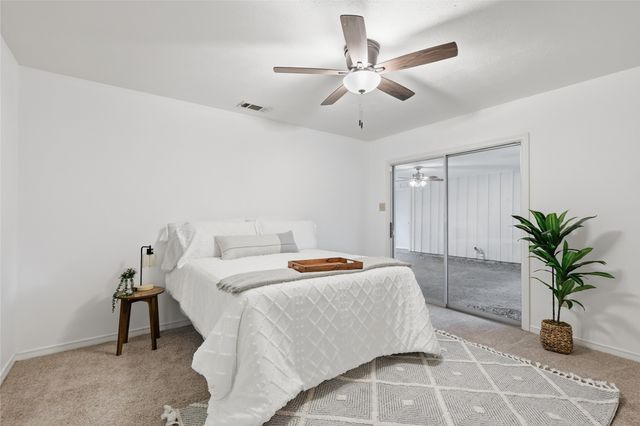 823 Ridgecrest Circle, Denton, TX 76205