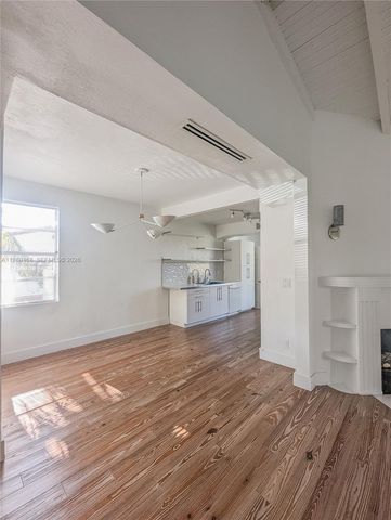 1719 SW 15th St, Miami, FL 33145