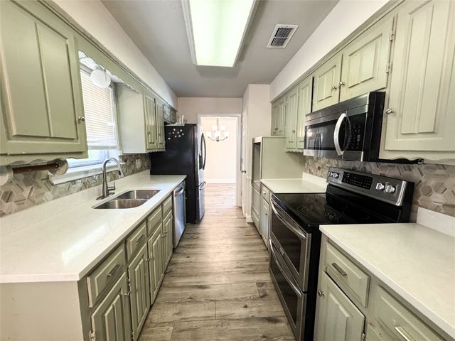 5620 Marblehead Drive, Dallas, TX 75232