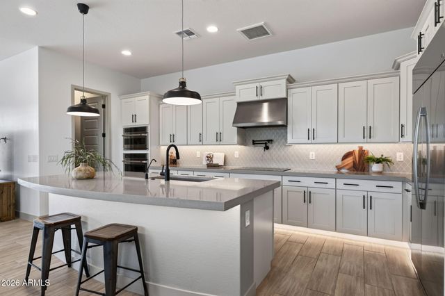 23062 E RAVEN Drive, Queen Creek, AZ 85142