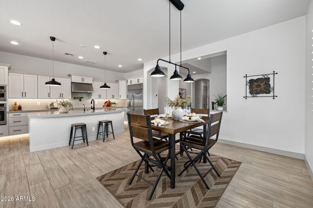 23062 E RAVEN Drive, Queen Creek, AZ 85142