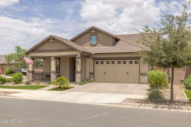 23062 E RAVEN Drive, Queen Creek, AZ 85142