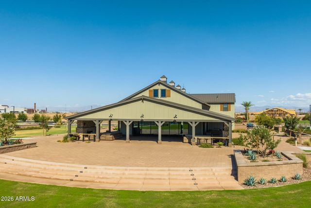 23062 E RAVEN Drive, Queen Creek, AZ 85142