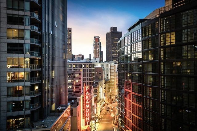 580 Washington St 614, Boston, MA 02111