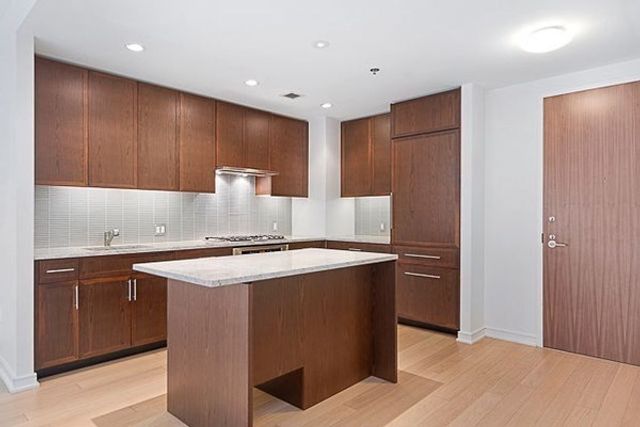 580 Washington St 614, Boston, MA 02111