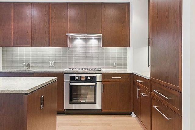 580 Washington St 614, Boston, MA 02111