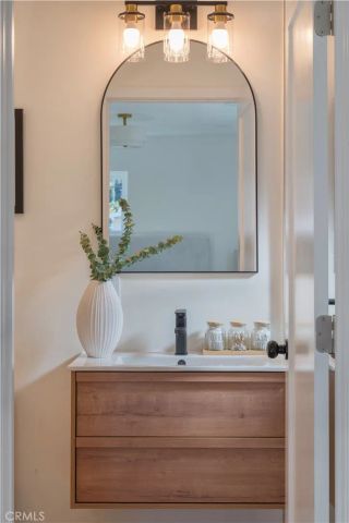 7430 Ponce Avenue, West Hills, CA 91307