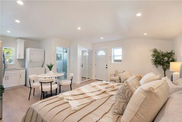 7430 Ponce Avenue, West Hills, CA 91307