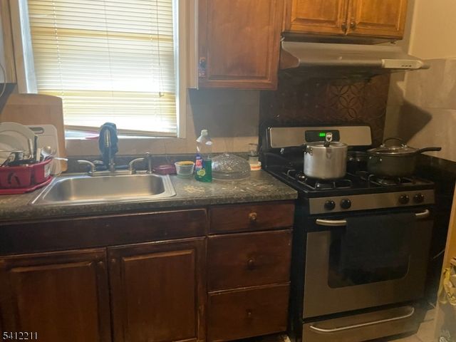 218 Orchard St 2, Elizabeth City, NJ 07208