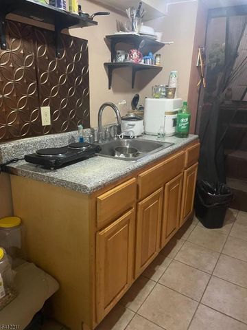 218 Orchard St 2, Elizabeth City, NJ 07208