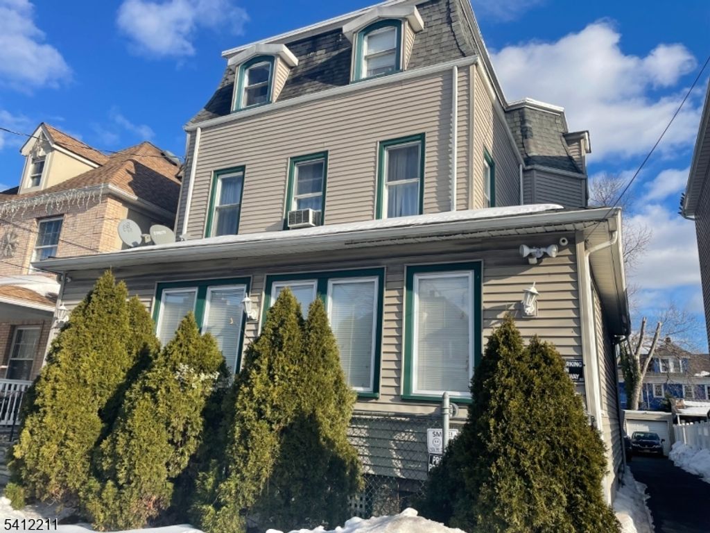 218 Orchard St 2, Elizabeth City, NJ 07208