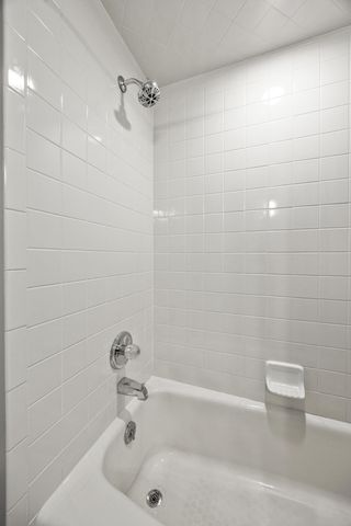 104 Lone Oak Drive, Nicholasville, KY 40356