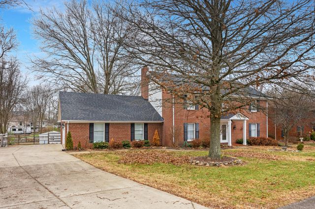 104 Lone Oak Drive, Nicholasville, KY 40356
