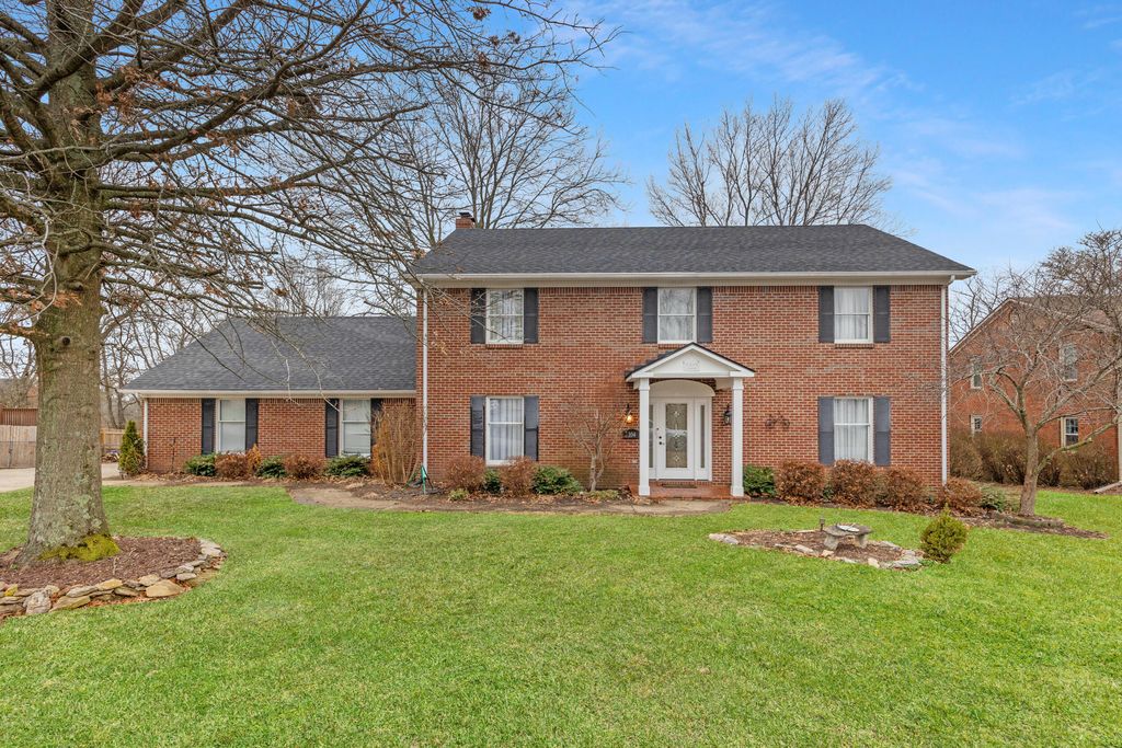 104 Lone Oak Drive, Nicholasville, KY 40356