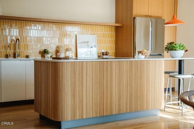 1680 N Mar Vista Avenue, Pasadena, CA 91104