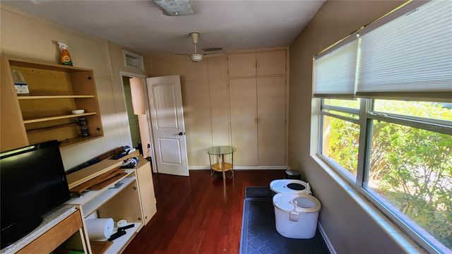 1038 NE 14TH AVENUE, Gainesville, FL 32601