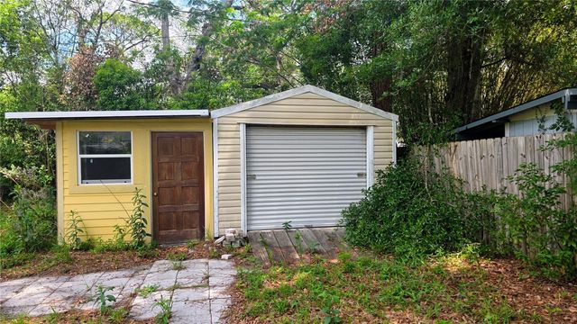 1038 NE 14TH AVENUE, Gainesville, FL 32601