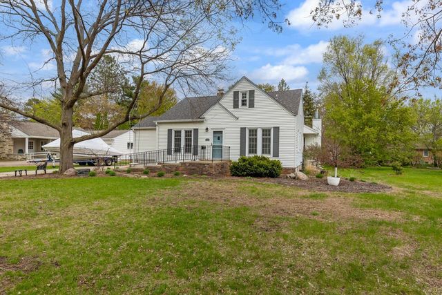 1633 Maryland Avenue S, Saint Louis Park, MN 55426
