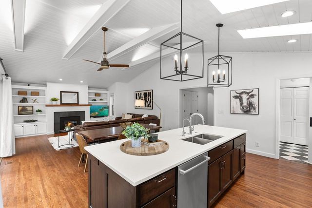 1633 Maryland Avenue S, Saint Louis Park, MN 55426
