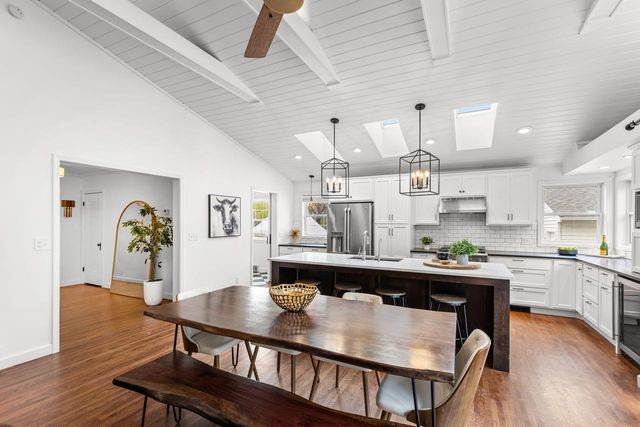 1633 Maryland Avenue S, Saint Louis Park, MN 55426