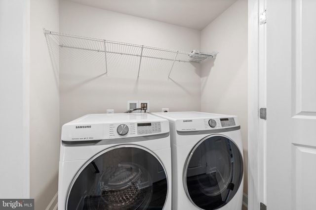 13039 HATTONTOWN SQ, Herndon, VA 20171