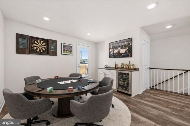 13039 HATTONTOWN SQ, Herndon, VA 20171