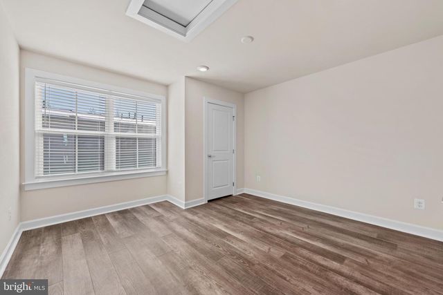 13039 HATTONTOWN SQ, Herndon, VA 20171